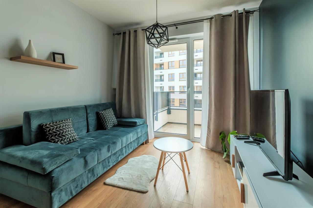 Warsaw Inside Business Centre Apartment Exterior photo