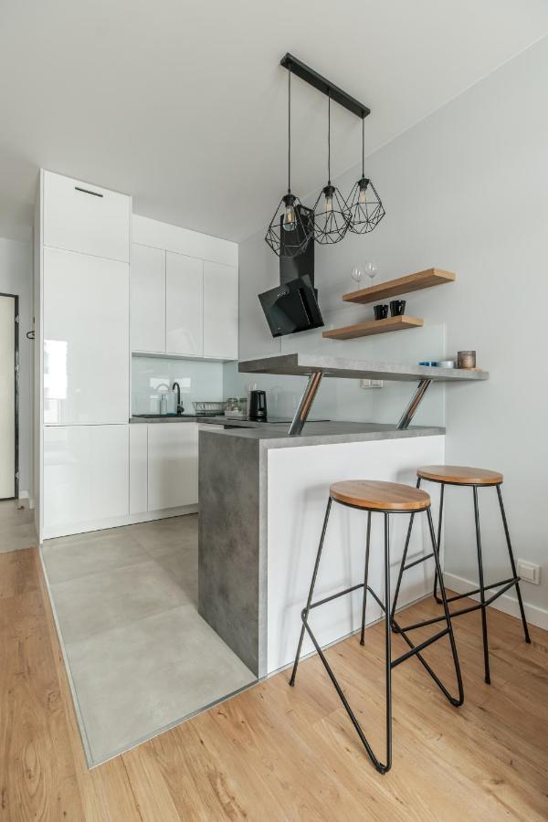 Warsaw Inside Business Centre Apartment Exterior photo