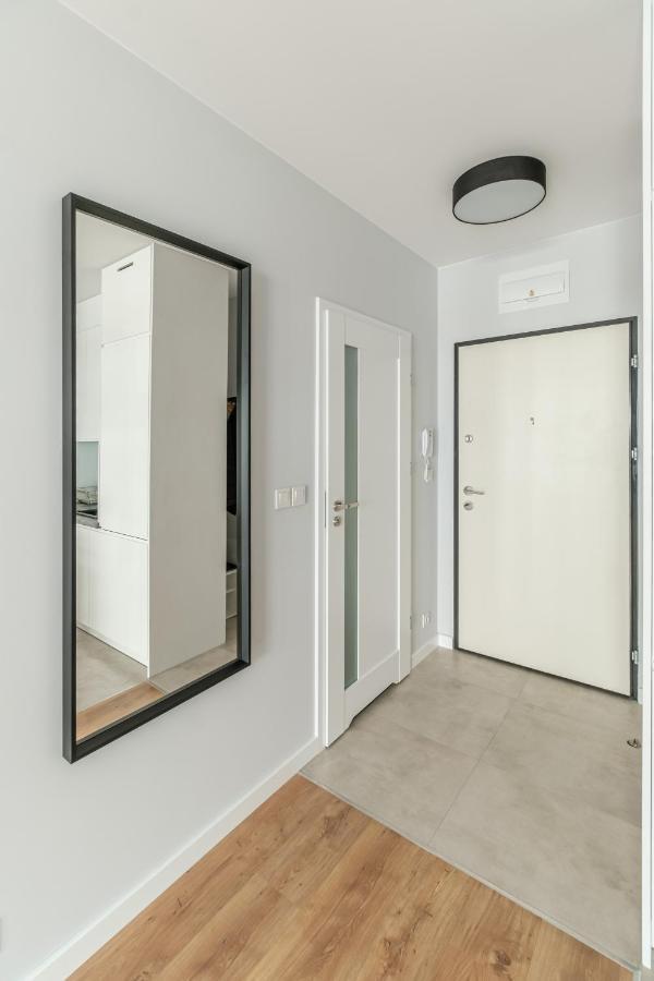 Warsaw Inside Business Centre Apartment Exterior photo